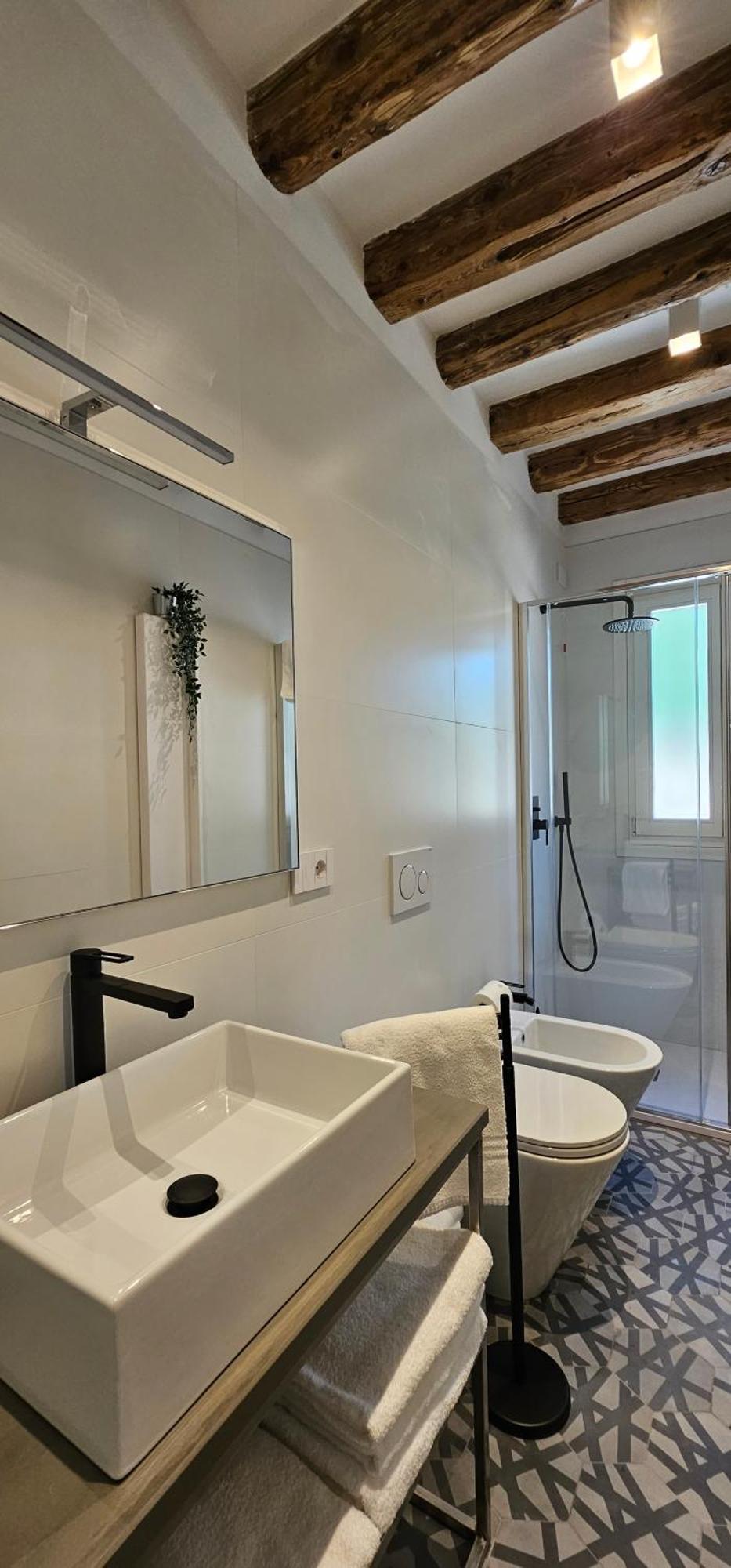 Small Villa With Private Garden Venecia Exterior foto
